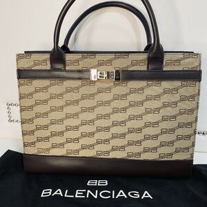 Authentic Balenciaga fabric & leather bag pristine condition with dust bag